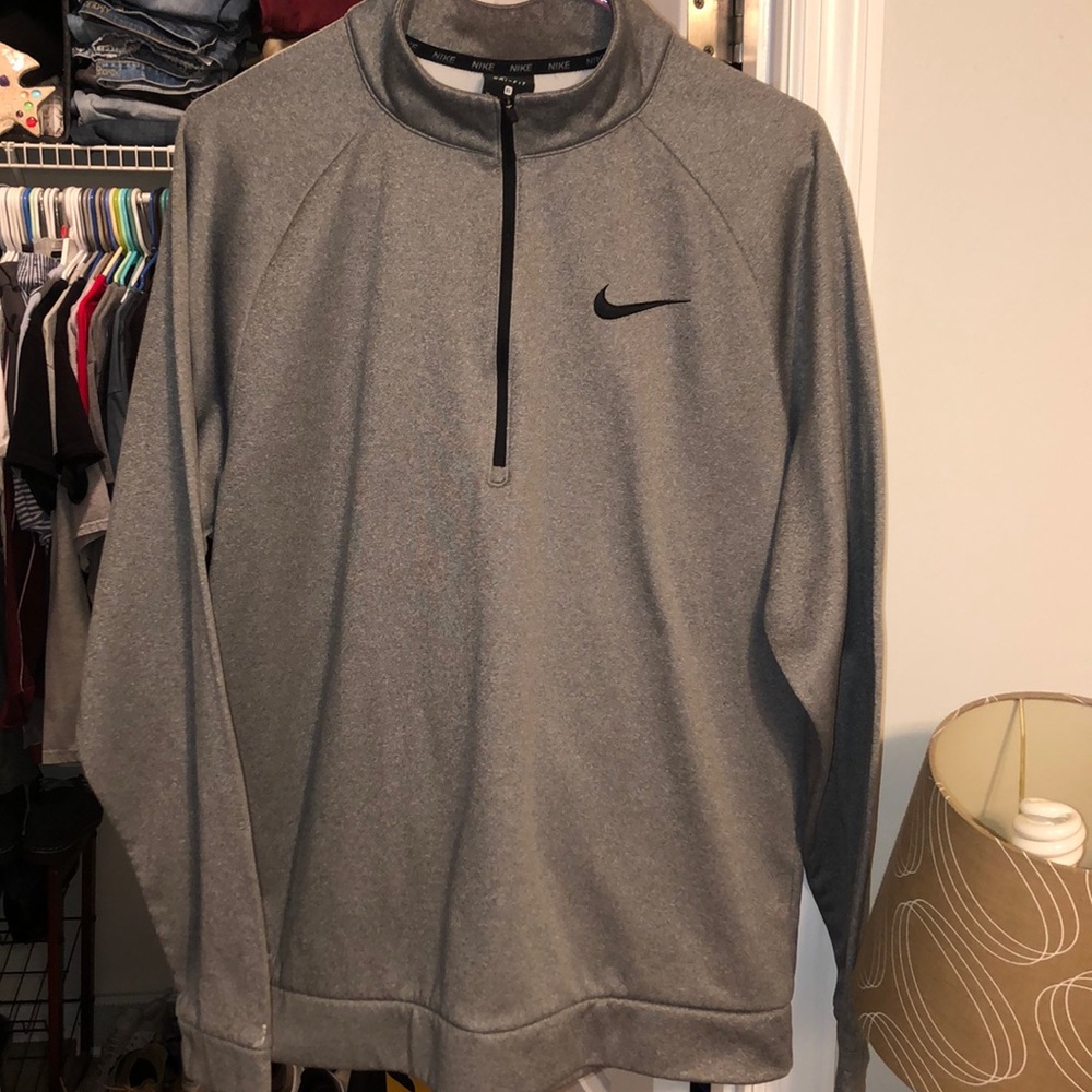 Brand new Nike quarter zip